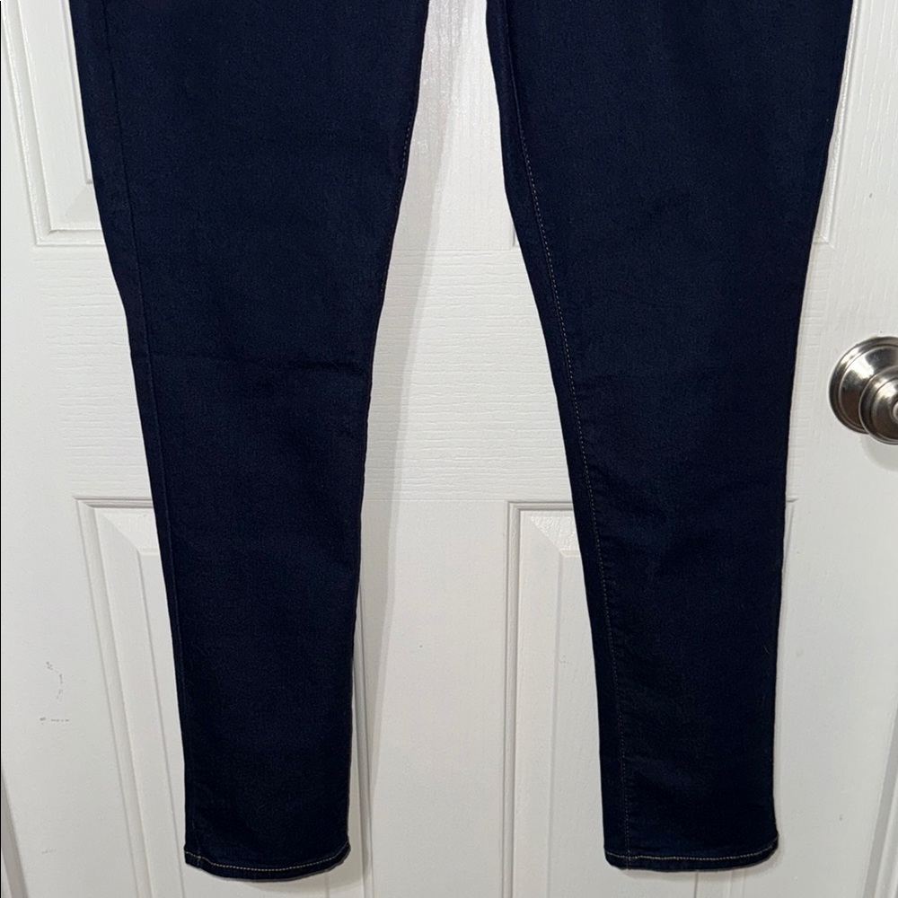 Dark Levi Blue Denim Jeans. Never been worn. No tags. - Picture 5 of 9